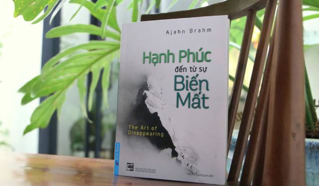 Giới thiệu sách Hạnh phúc đến từ sự biến mất - Ajahn Brahm